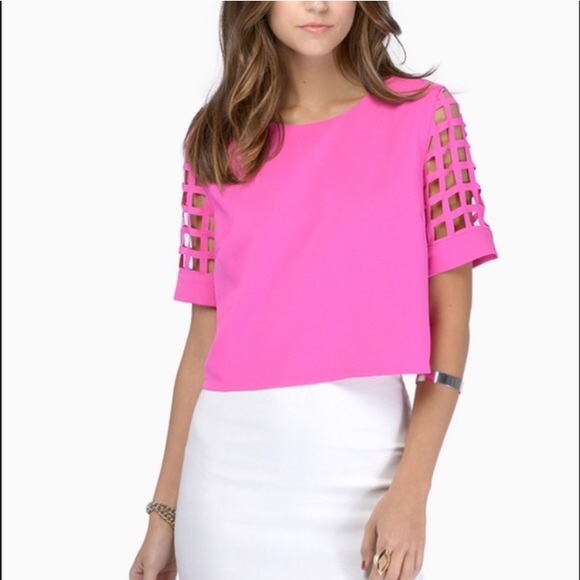 Tobi Tops - Tobi Pink Short Sleeve Crop Top